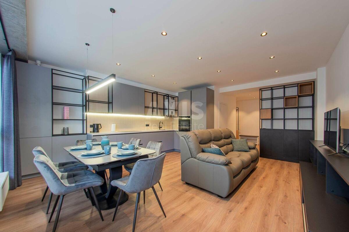 2k apartment vul. Glybochyc'ka 13583504