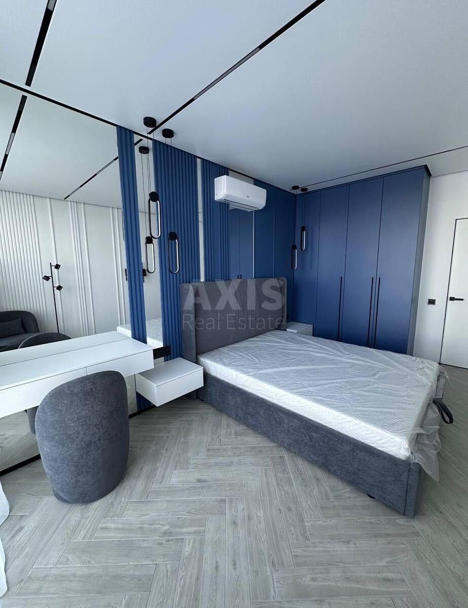 2k apartment nab. Dniprovs'ka 18627190