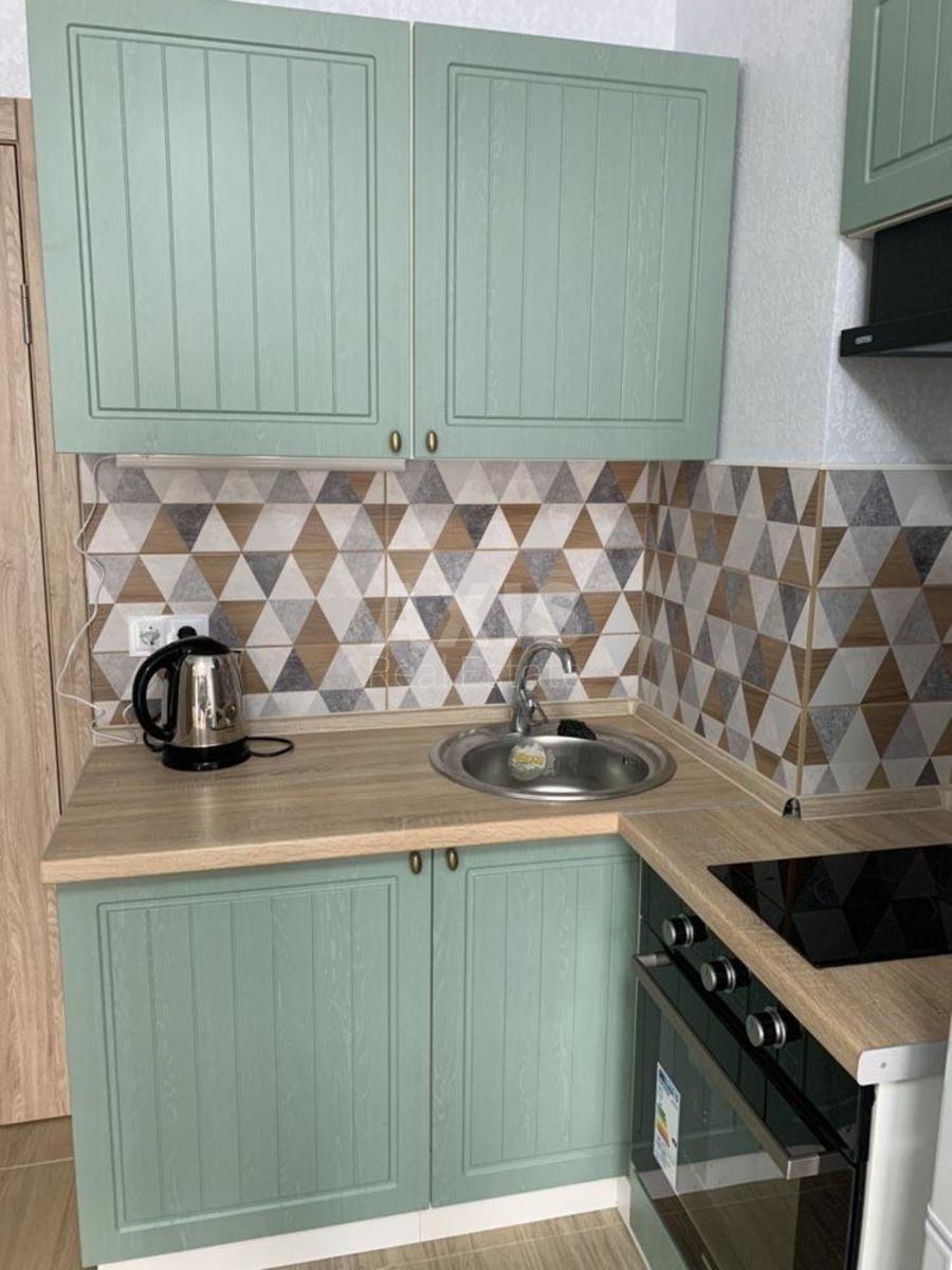 1k apartment vul. Myhajla Maksymovycha 242