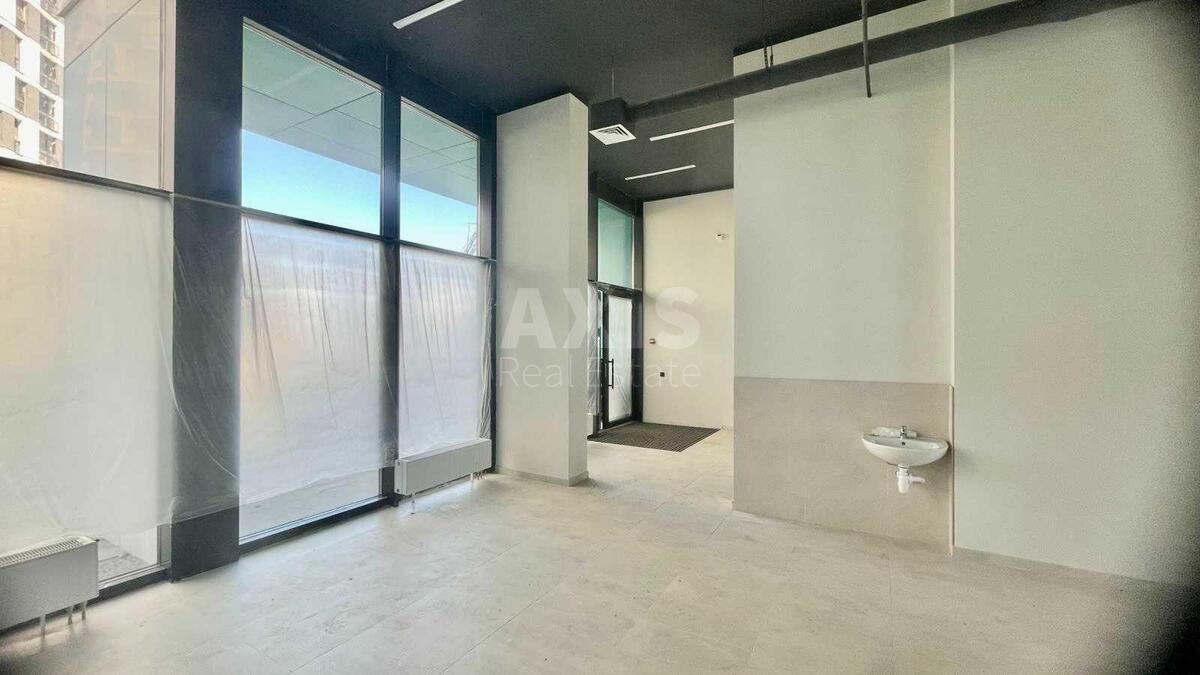 Trade object vul. Zarichna 6, 72m20