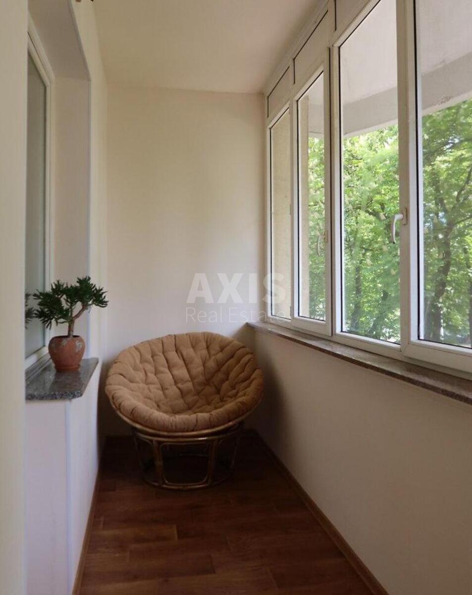 2k apartment vul. Vyshgorods'ka 45/26