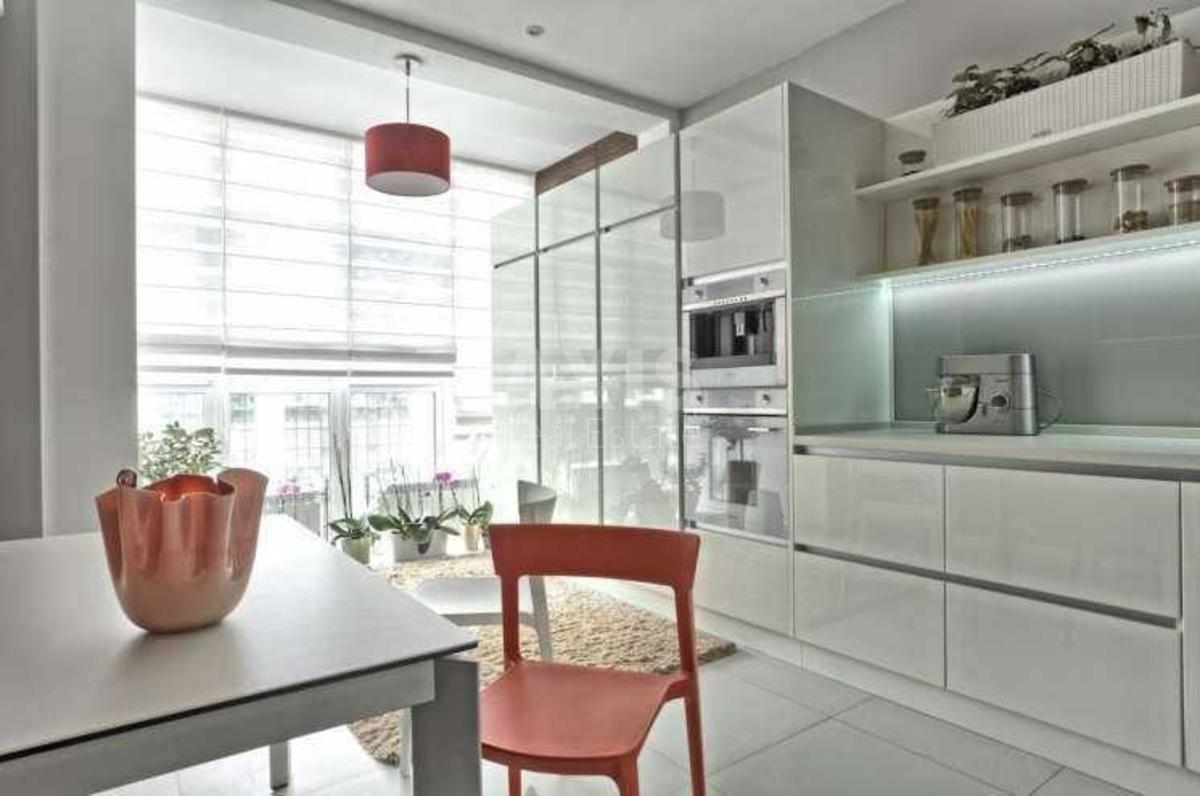 3k apartment vul. Dragomyrova Myhajla 16