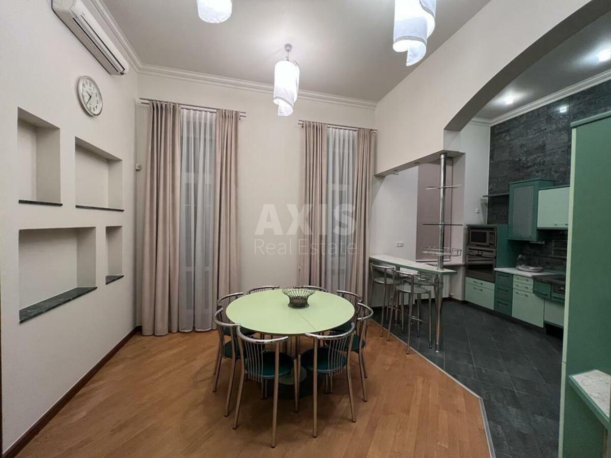 3k apartment vul. Malopidval'na 12/101