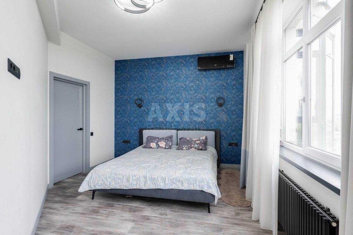 3k apartment vul. Turgenjevs'ka 445