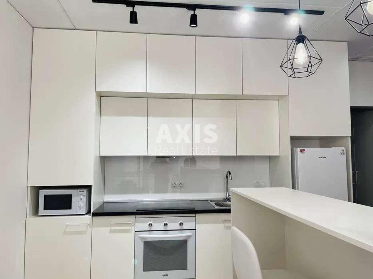1k apartment vul. Saljutna 2Б0