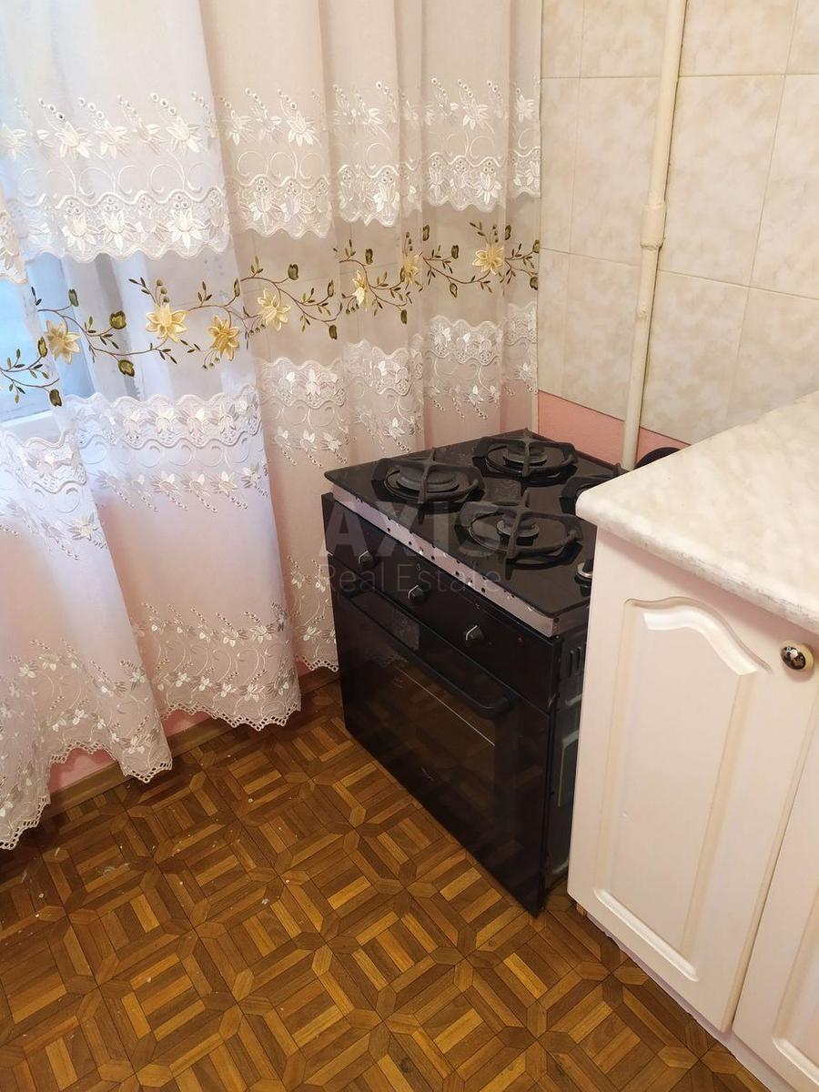 1k apartment pr-t Majakovs'kogo Volodymyra 3В1