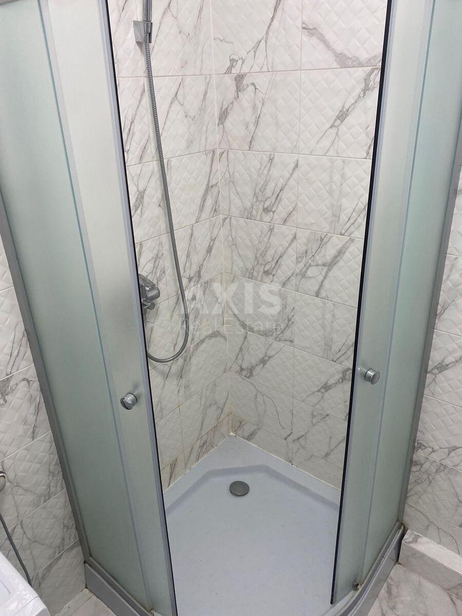 1k apartment prov. Kolomyjs'kyj 65