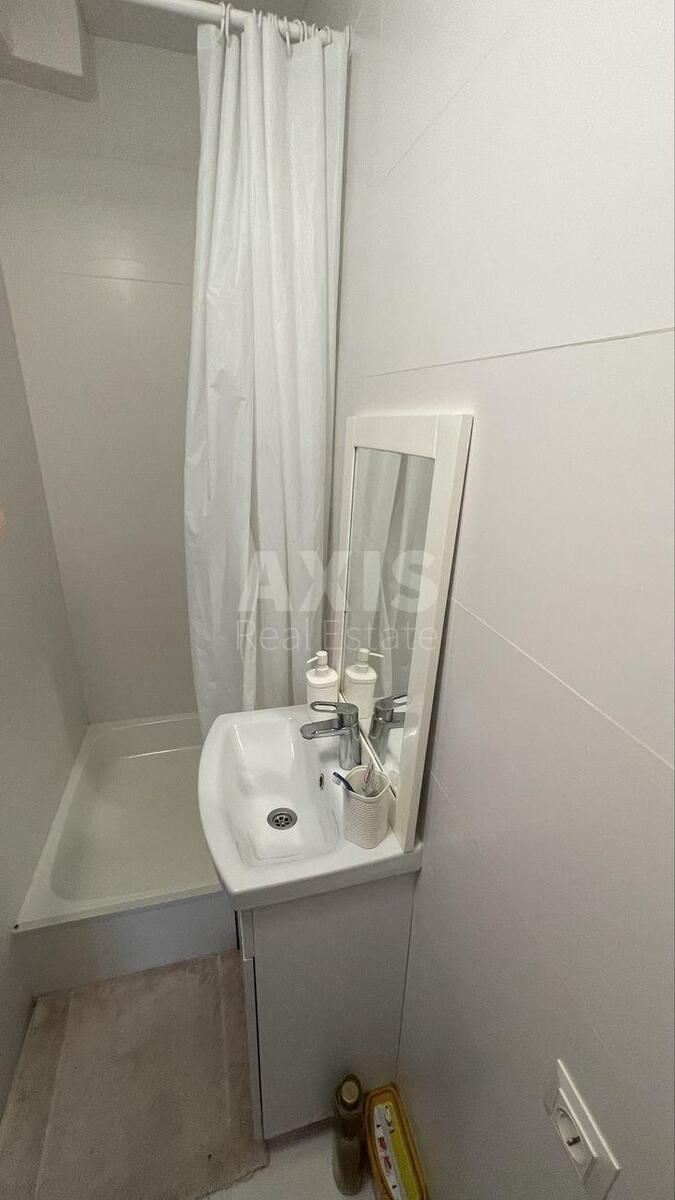 1k apartment vul. Bereznjakivs'ka 34Б5