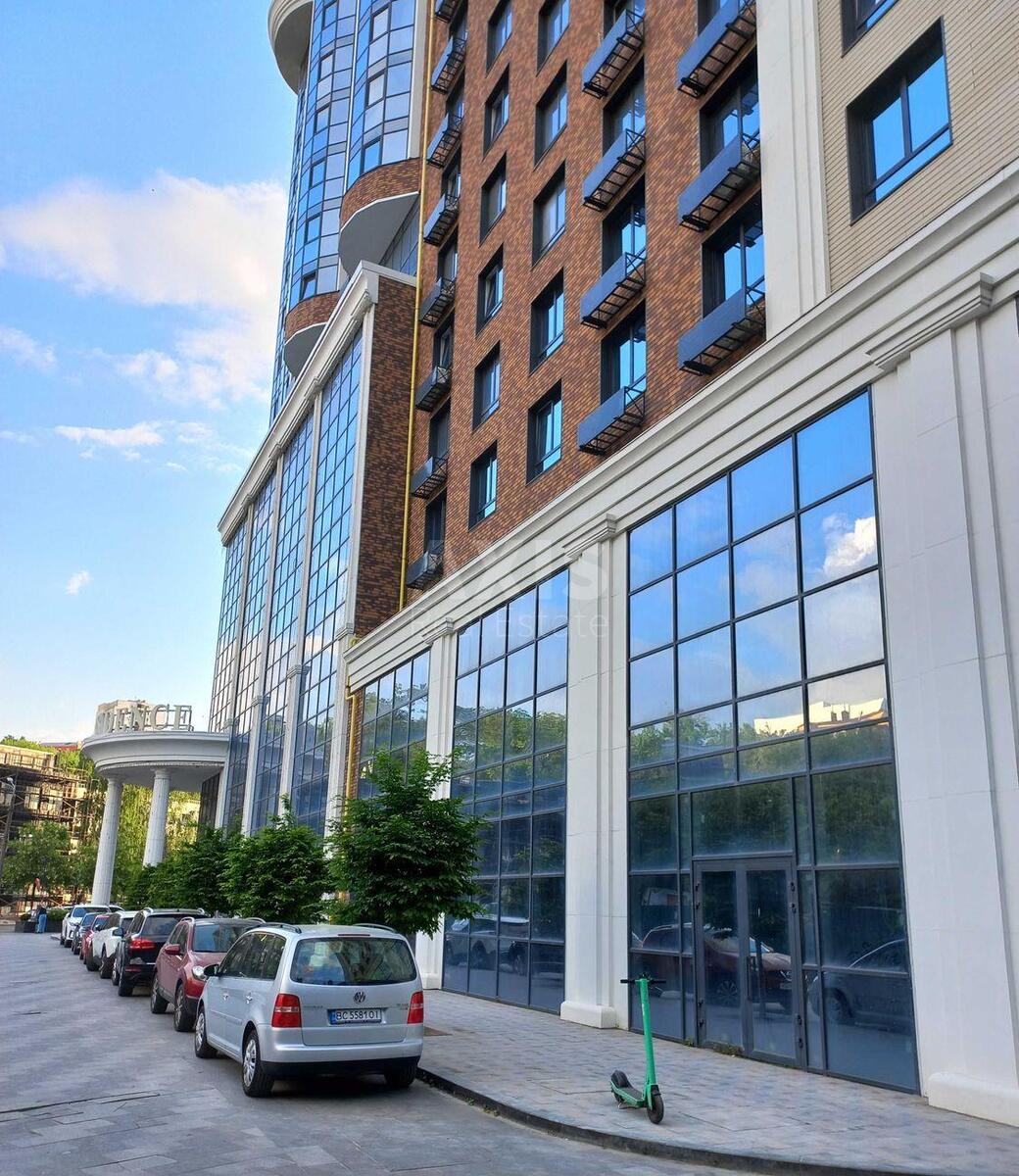 Trade object vul. Olegivs'ka 36, 108m2