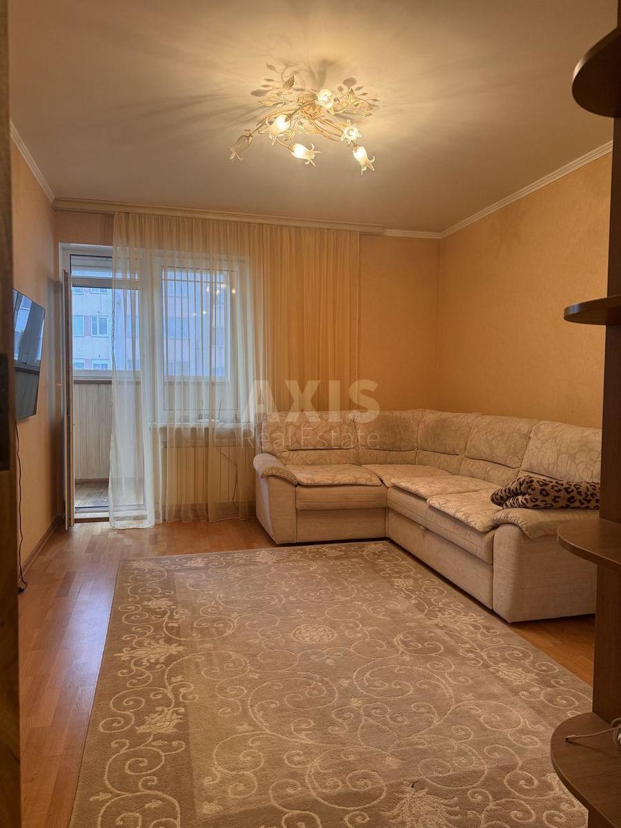 2k apartment vul. Kadets'kyj gaj 64