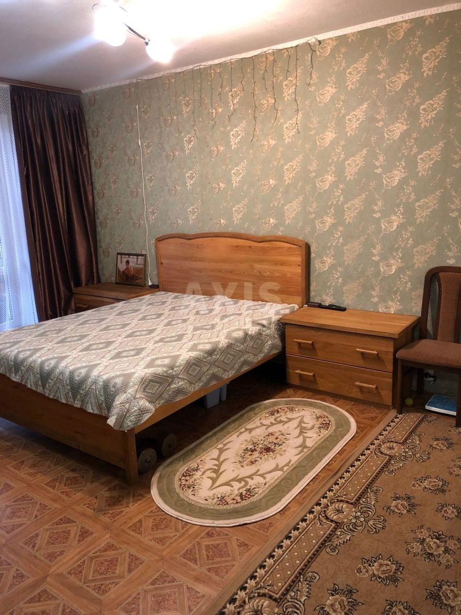 2k apartment vul. Vyshnjakivs'ka 81