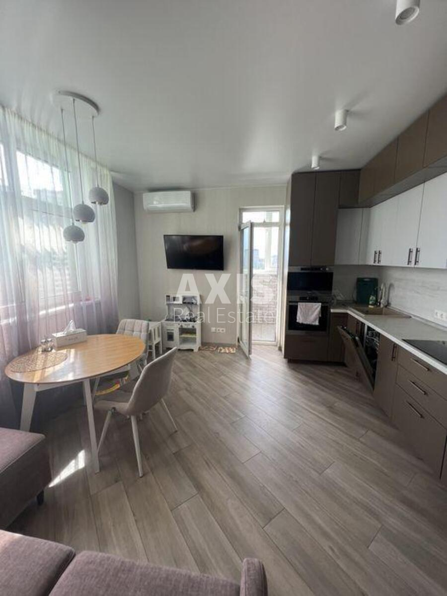 2k apartment vul. Geroi'v Sevastopolja 44/10