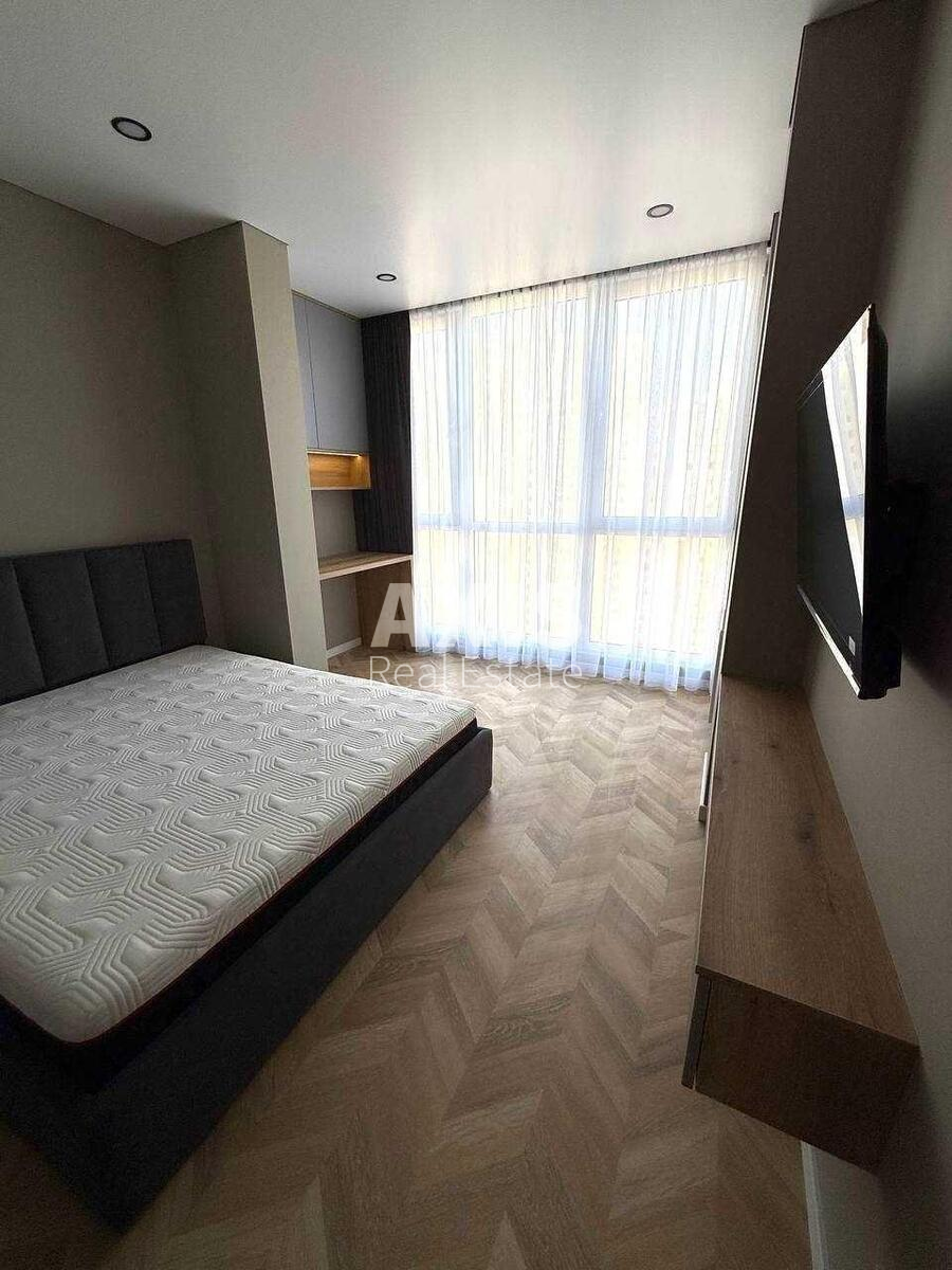 1k apartment vul. Revuc'kogo 407