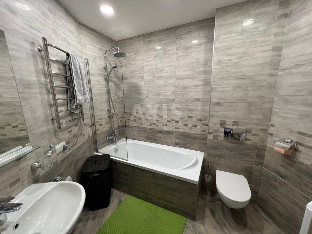 1k apartment pr-t Glushkova Akademika 9Д5