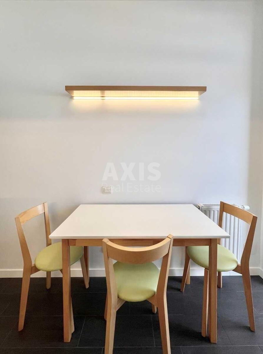 1k apartment vul. Bogatyrs'ka 6А1