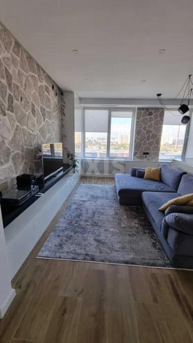 3k apartment vul. Bogatyrs'ka 6А575501