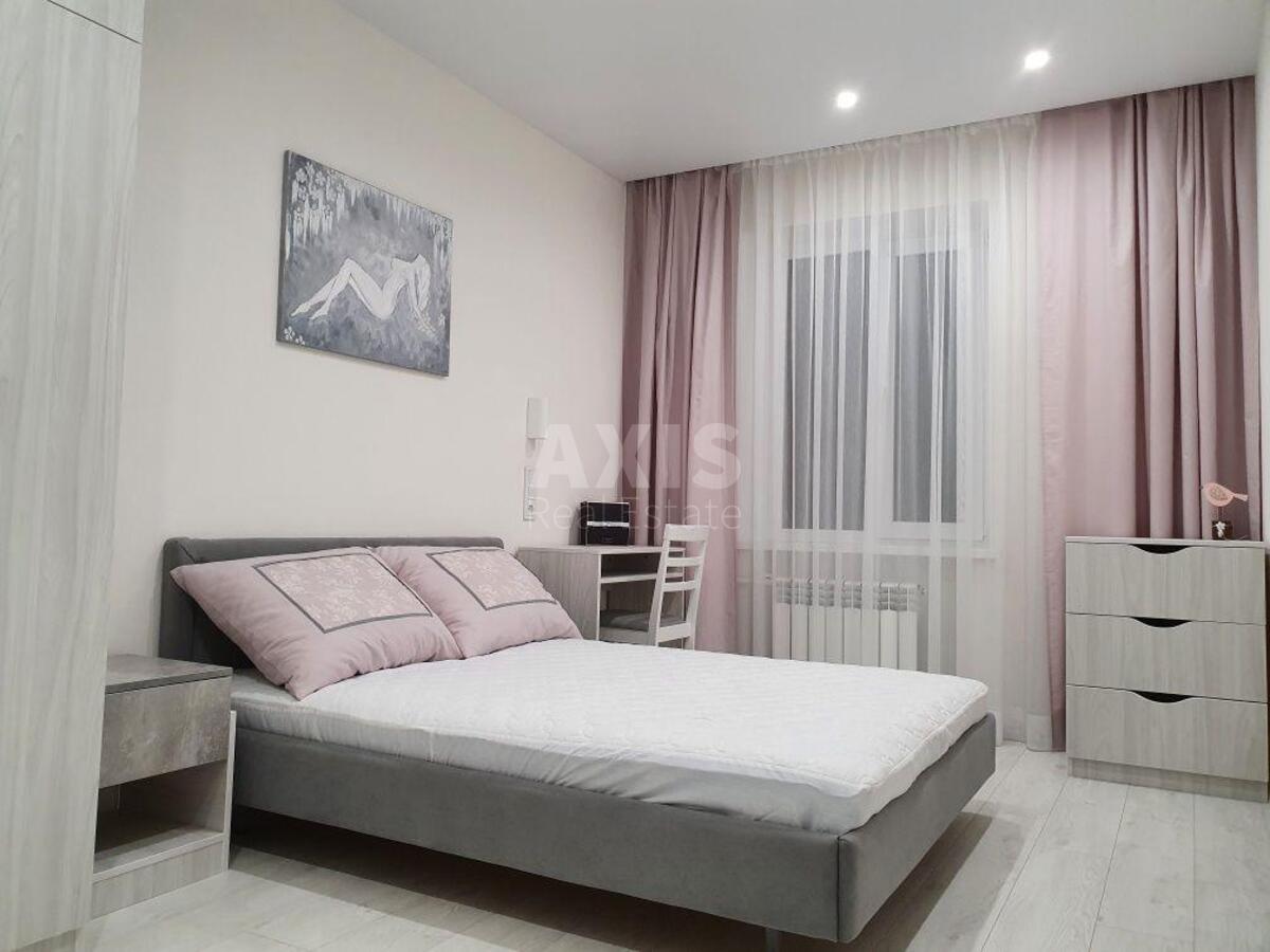 3k apartment vul. Budivel'nykiv 24619692