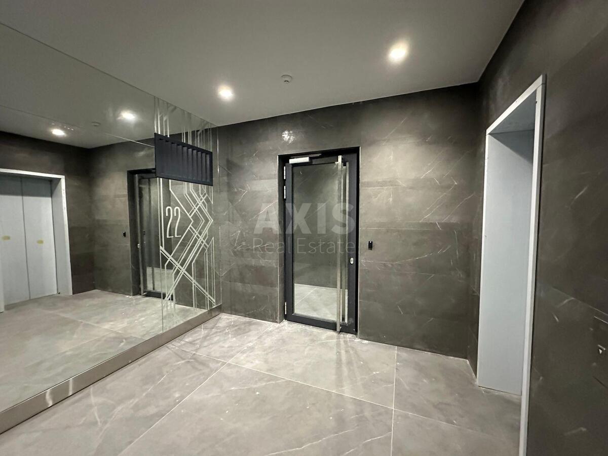 4k apartment vul. Antonovycha 118/19580210
