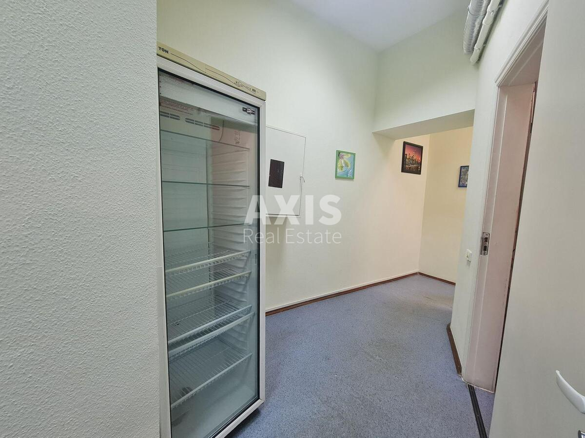 Trade object pr-t Bazhana Mykoly 26, 91m2469889