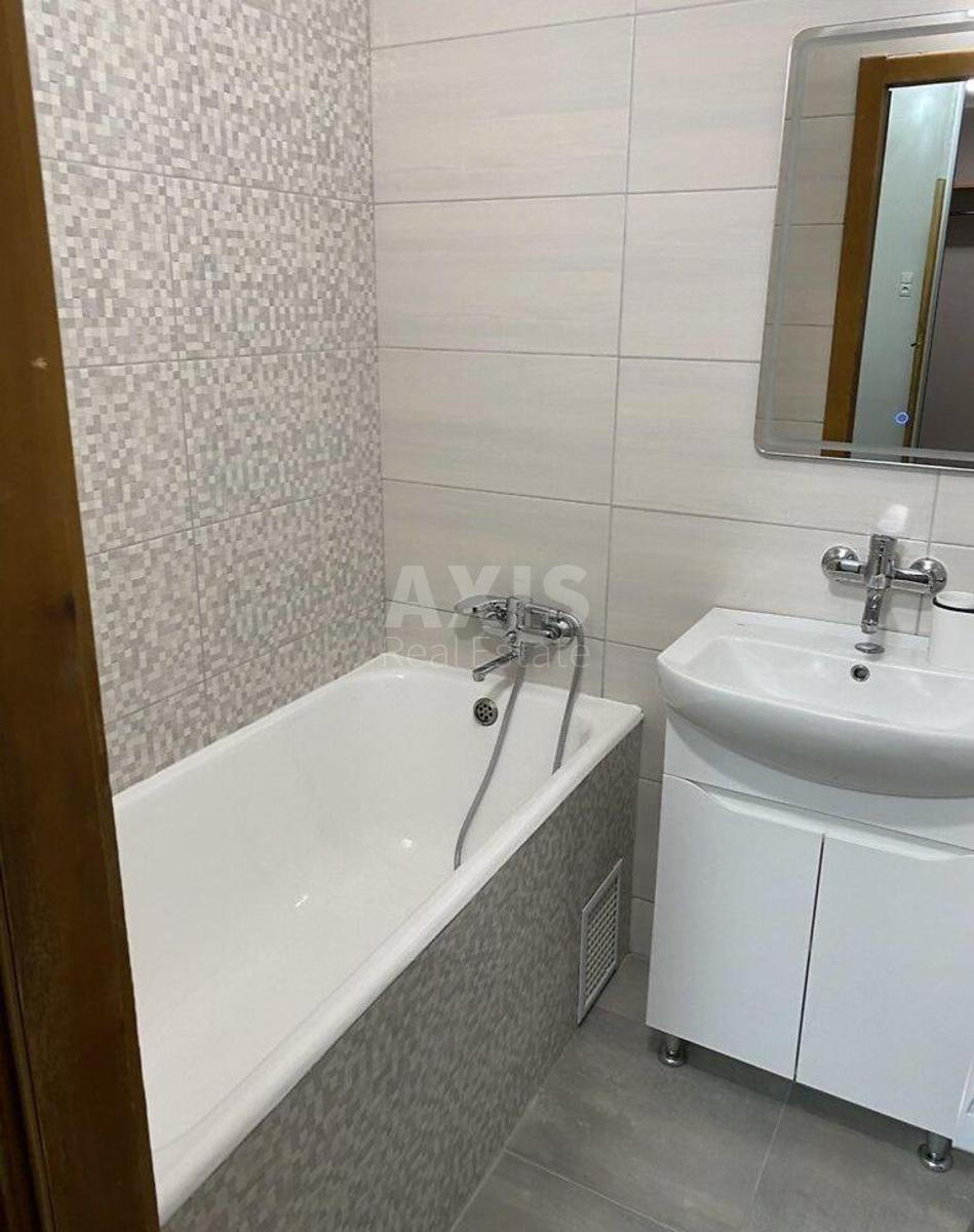 1k apartment vul. Zhmachenka Generala 164