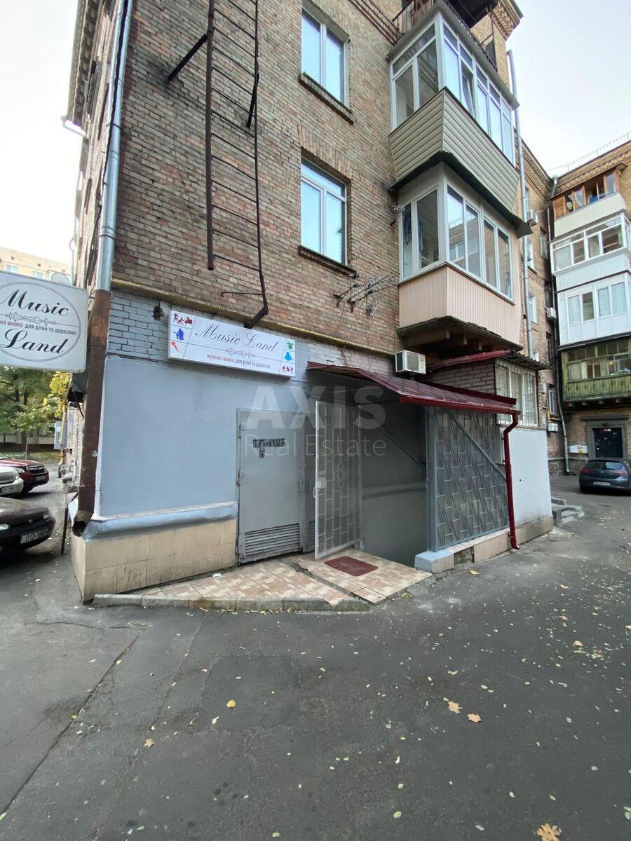 Trade object vul. Vasyl'kivs'ka 14/15, 220m24