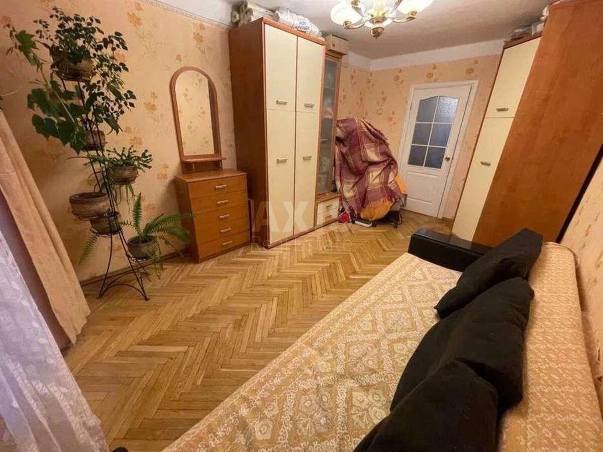 3k apartment vul. Jordans'ka 221
