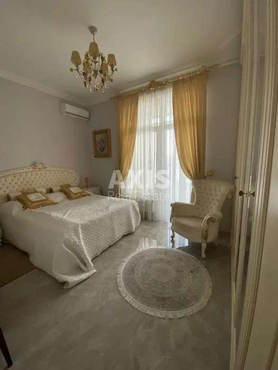 1k apartment bul. Lesi Ukrai'nky 71