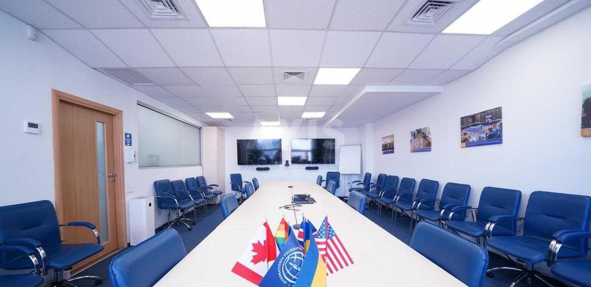 Office vul. Velyka Vasyl'kivs'ka 72, 410m2589284