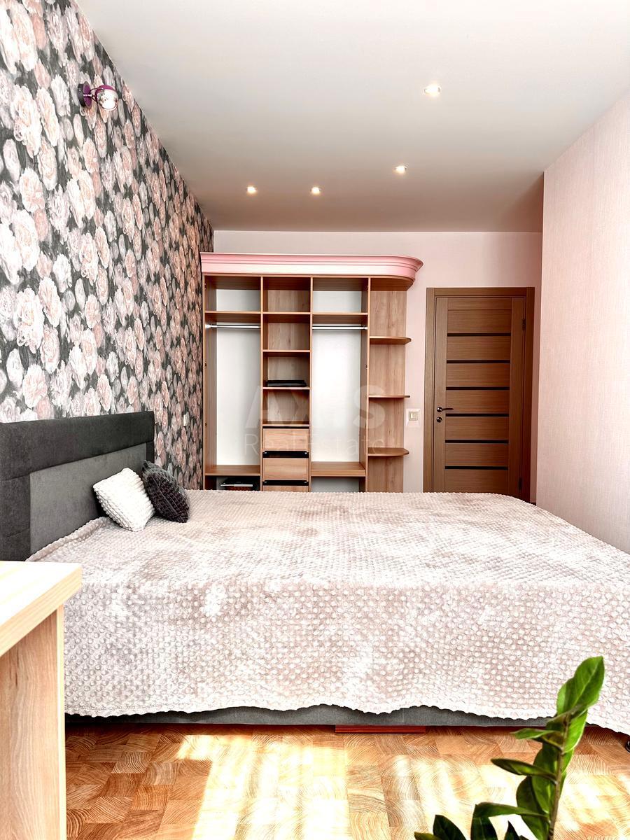 1k apartment vul. Panel'na 6633346