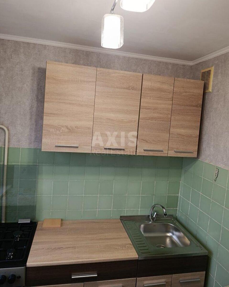 2к квартира ул. Приречная 17633800