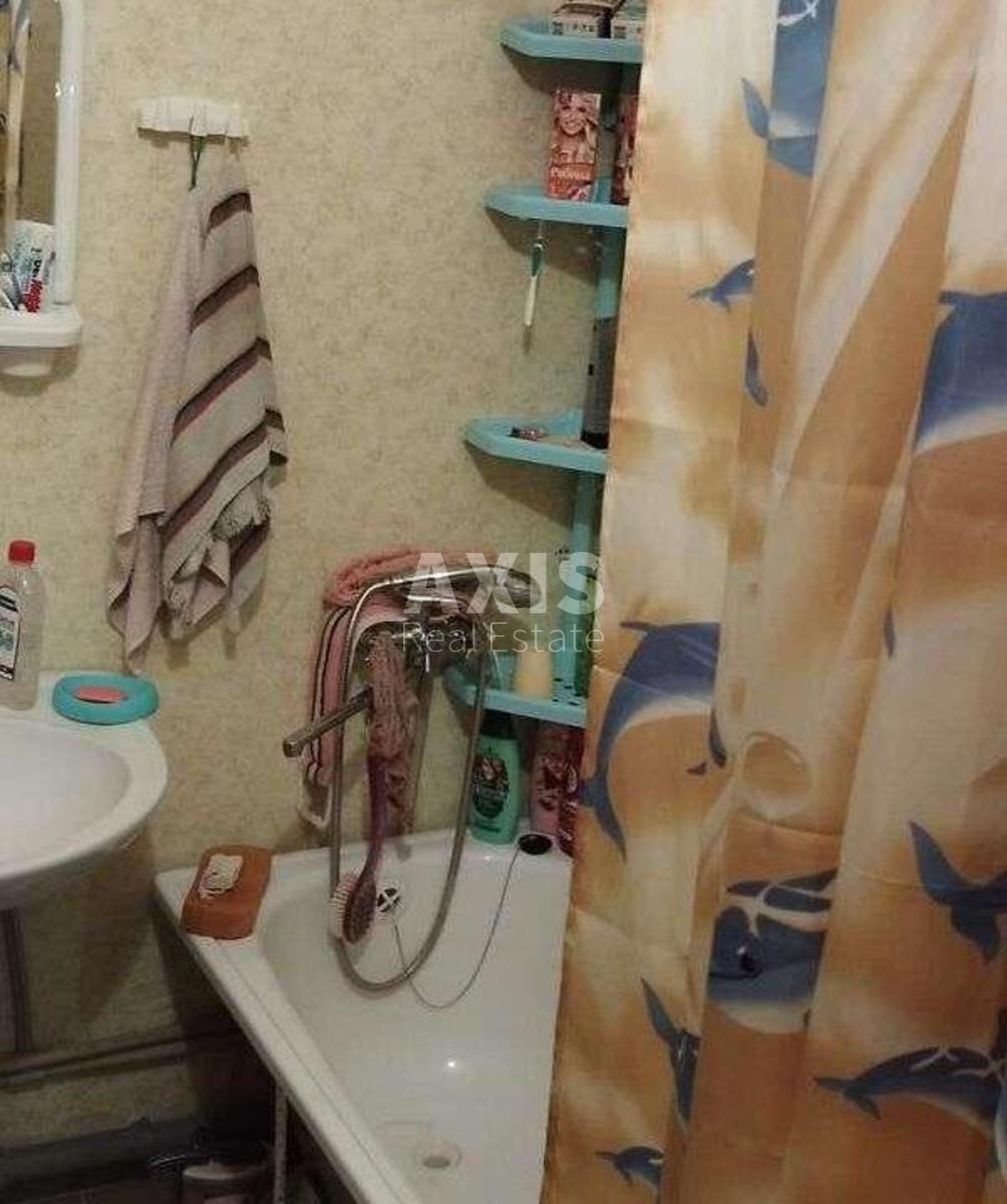 2k apartment vul. Myloslavs'ka 2Б4