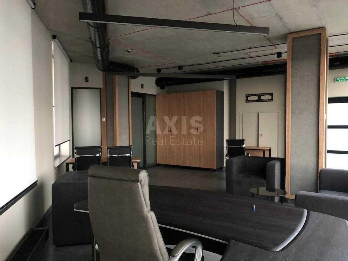 Office pr-t Lobanovs'kogo 119Х, 293m210
