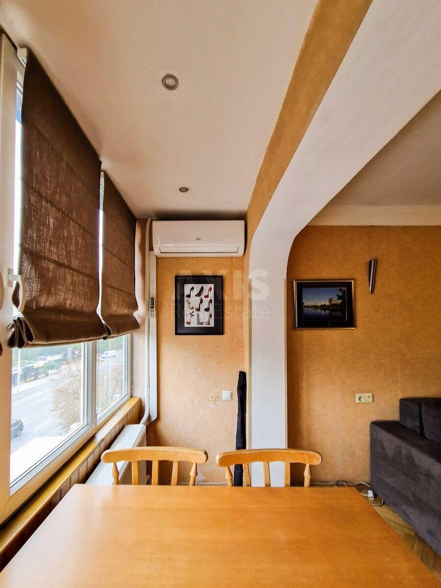 2k apartment vul. Antonovycha 97629254