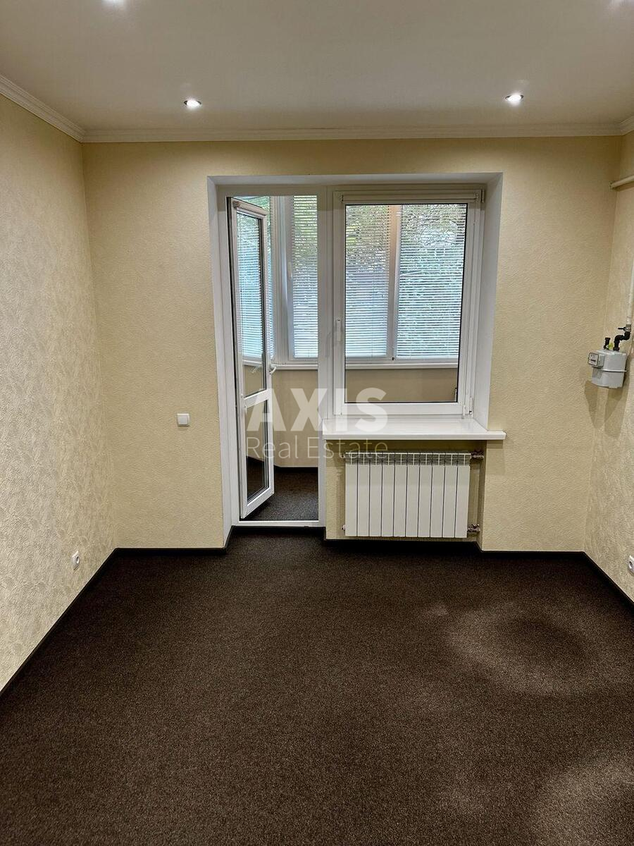 Office prov. Ipsylantijevs'kyj 5, 100m2586787