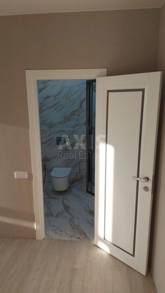 1k apartment vul. Krakivs'ka 27589495