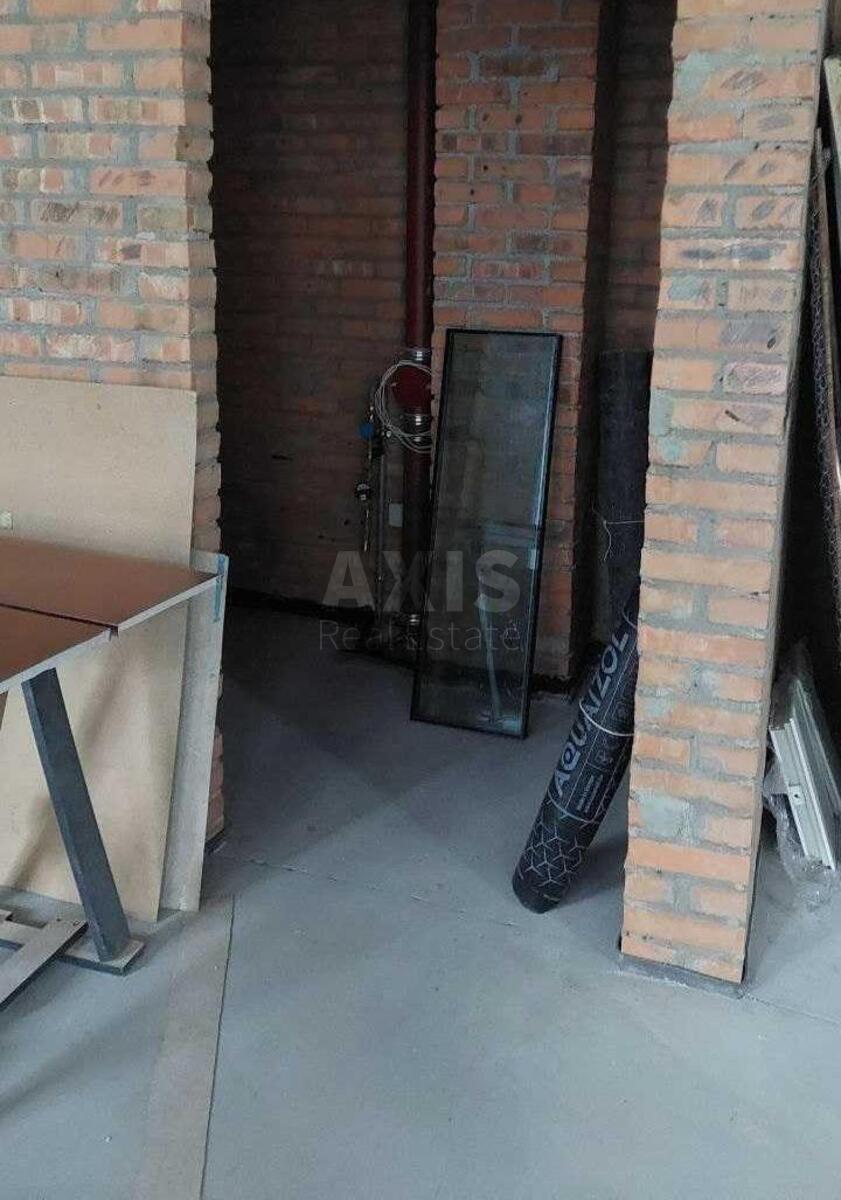 Trade object vul. Barbjusa Anri 43, 120m24