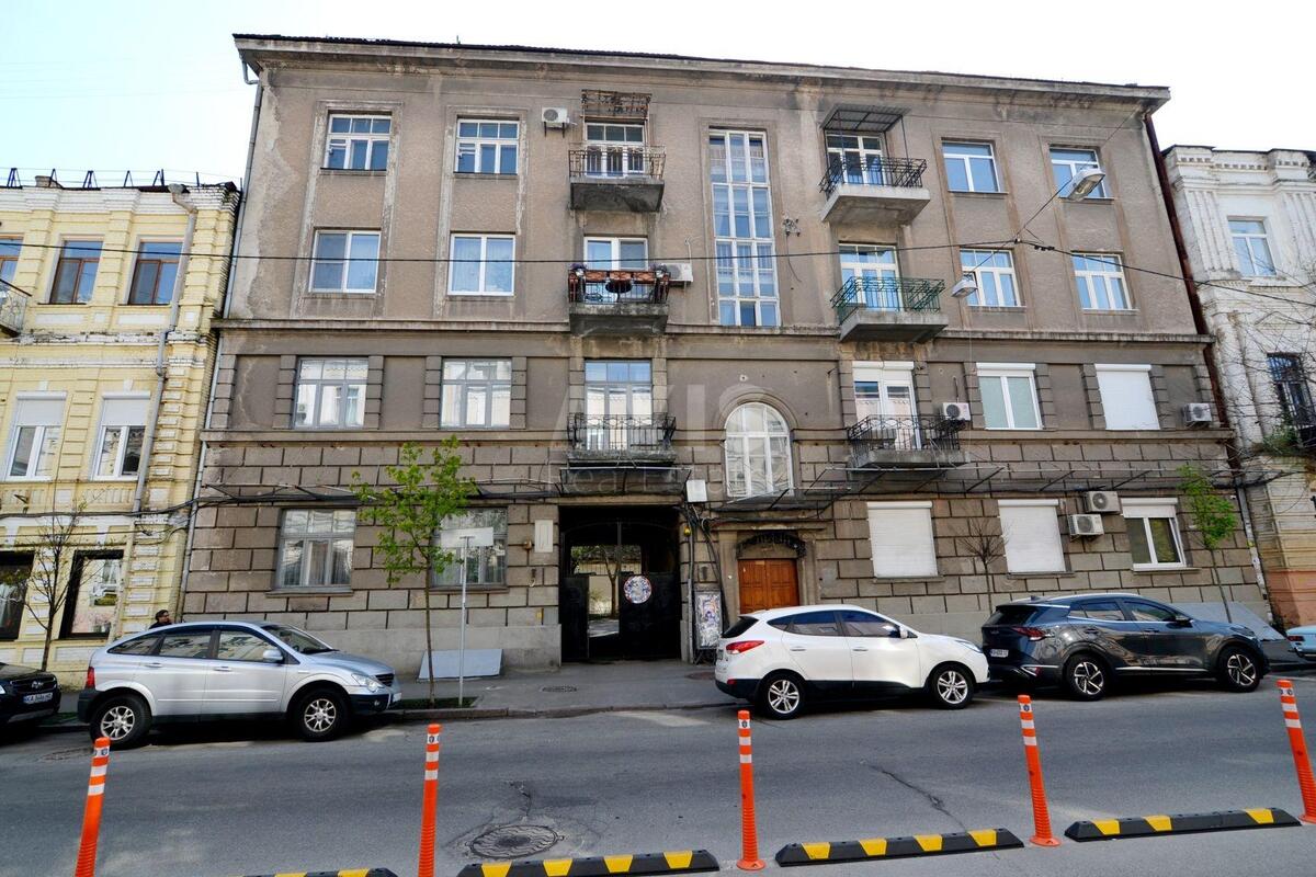 Об'єкт сервісу вул. Рейтарська 11, 64м260444