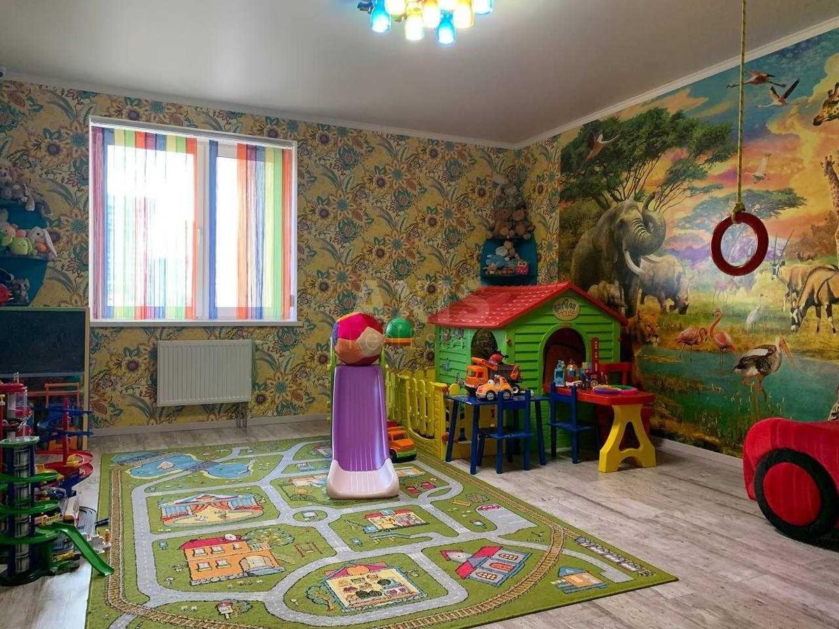 4k apartment vul. Makii'vs'ka 1013