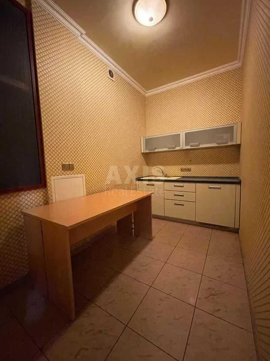 Офис ул. Руставели Шота 44, 180м2598147