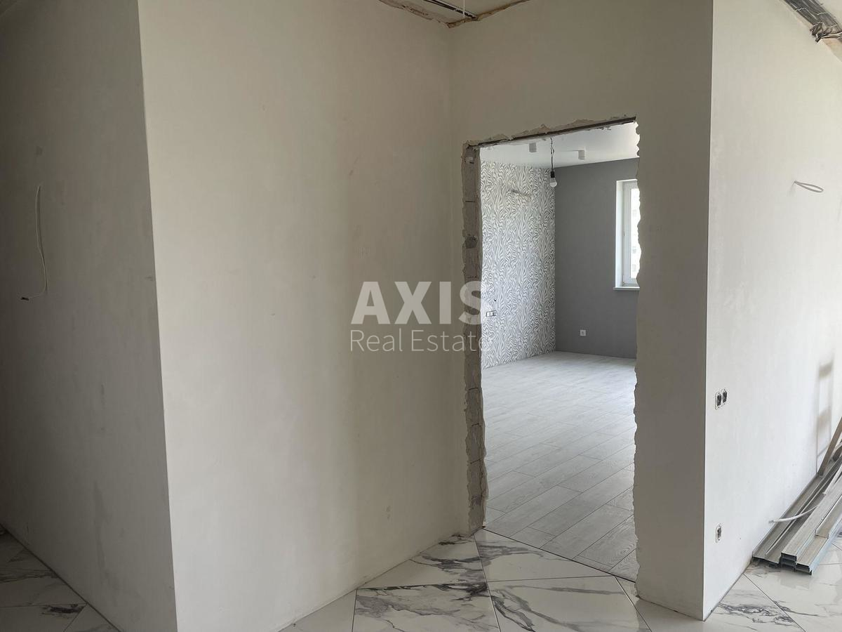 2k apartment vul. Kondratjuka Jurija 17