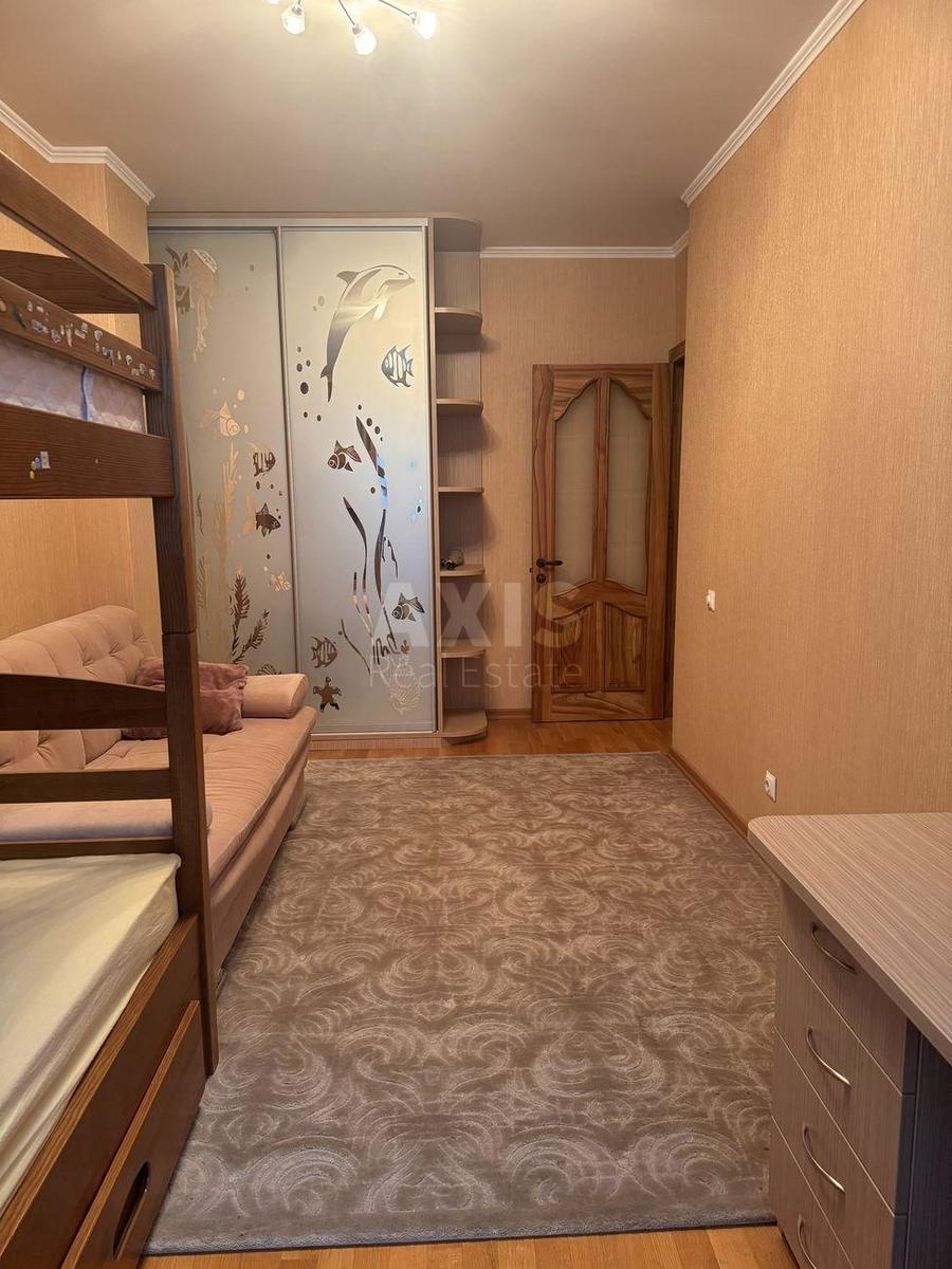 2k apartment vul. Kadets'kyj gaj 66