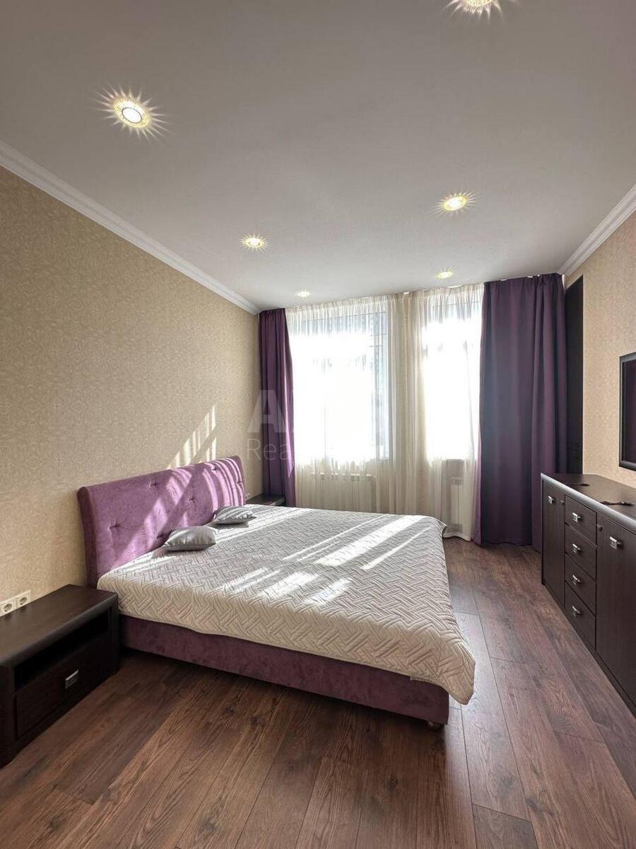 3k apartment pr-t Tychyny Pavla 18Б4