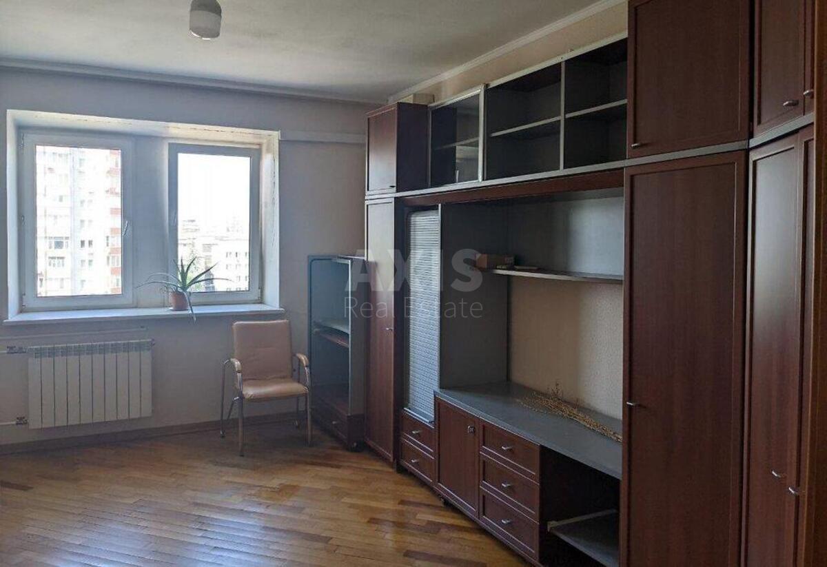 4k apartment bul. Verhovnoi' Rady 21А1