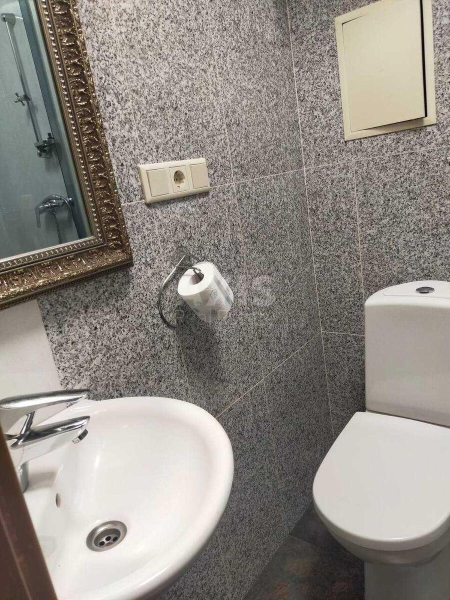 Office bul. Mykoly Mikhnovskoho 10, 144m2621036