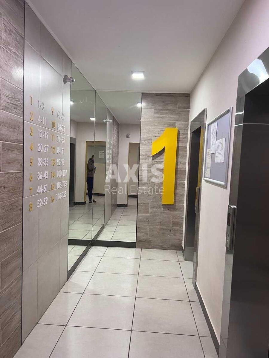 2к квартира ул. Виталия Скакуна 216161514