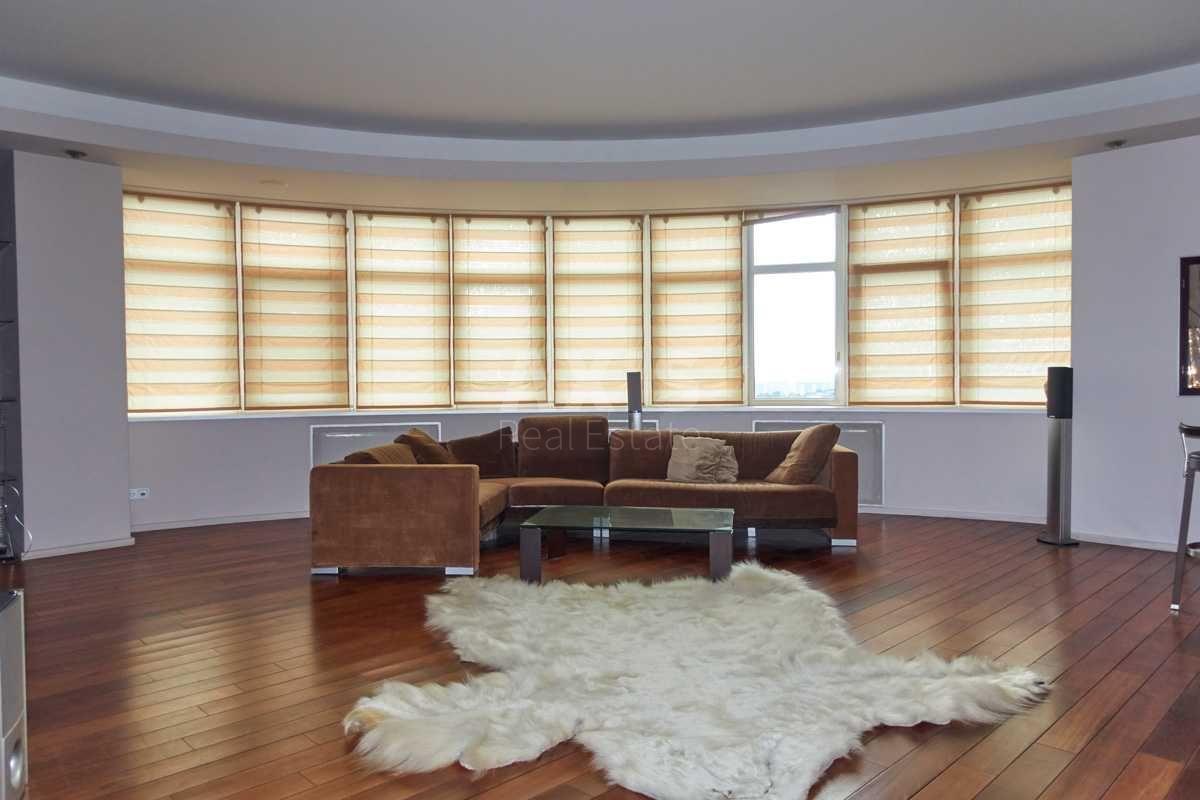 4k apartment vul. Staronavodnyc'ka 131