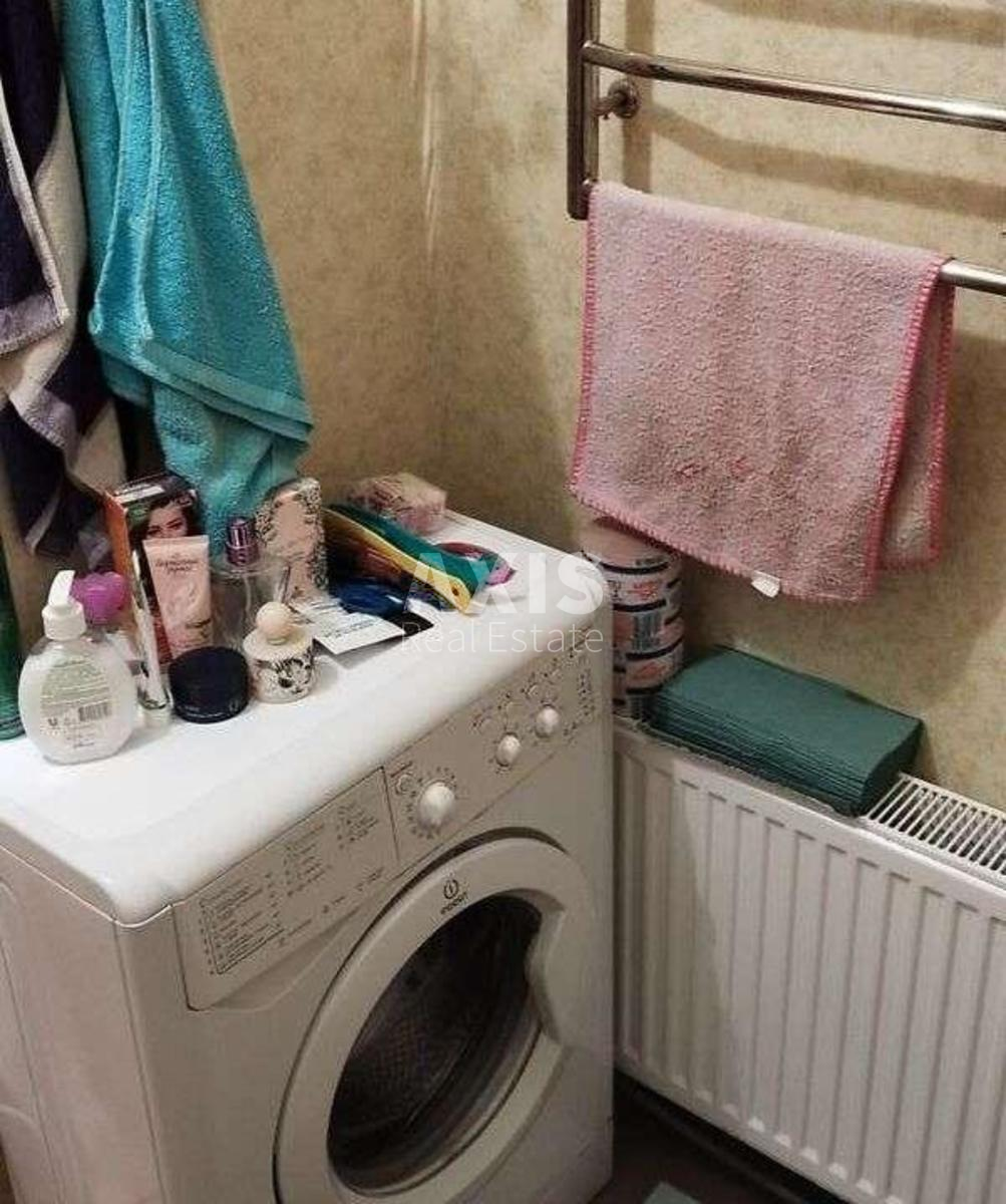 2k apartment vul. Myloslavs'ka 2Б5