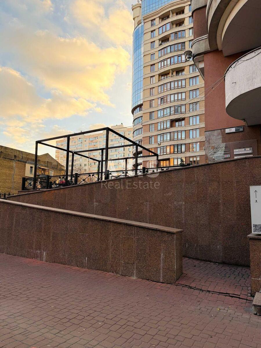 Объект торговли ул. Жилянская 59, 80м2624660