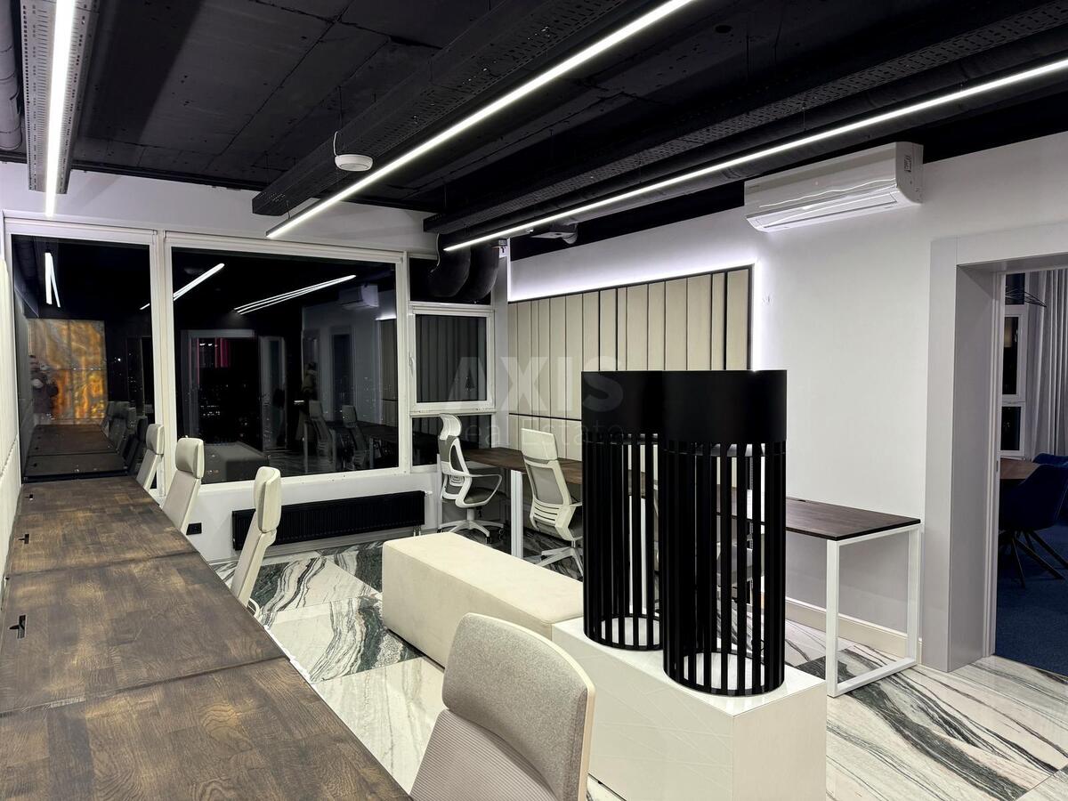 Office uzv. Klovs'kyj 7, 269m2593304