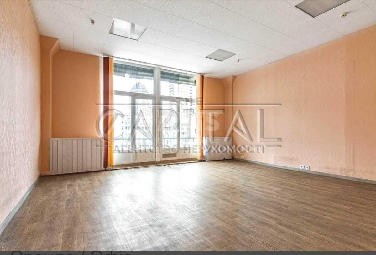 Office bul. Lesi Ukrai'nky 26А, 35m21